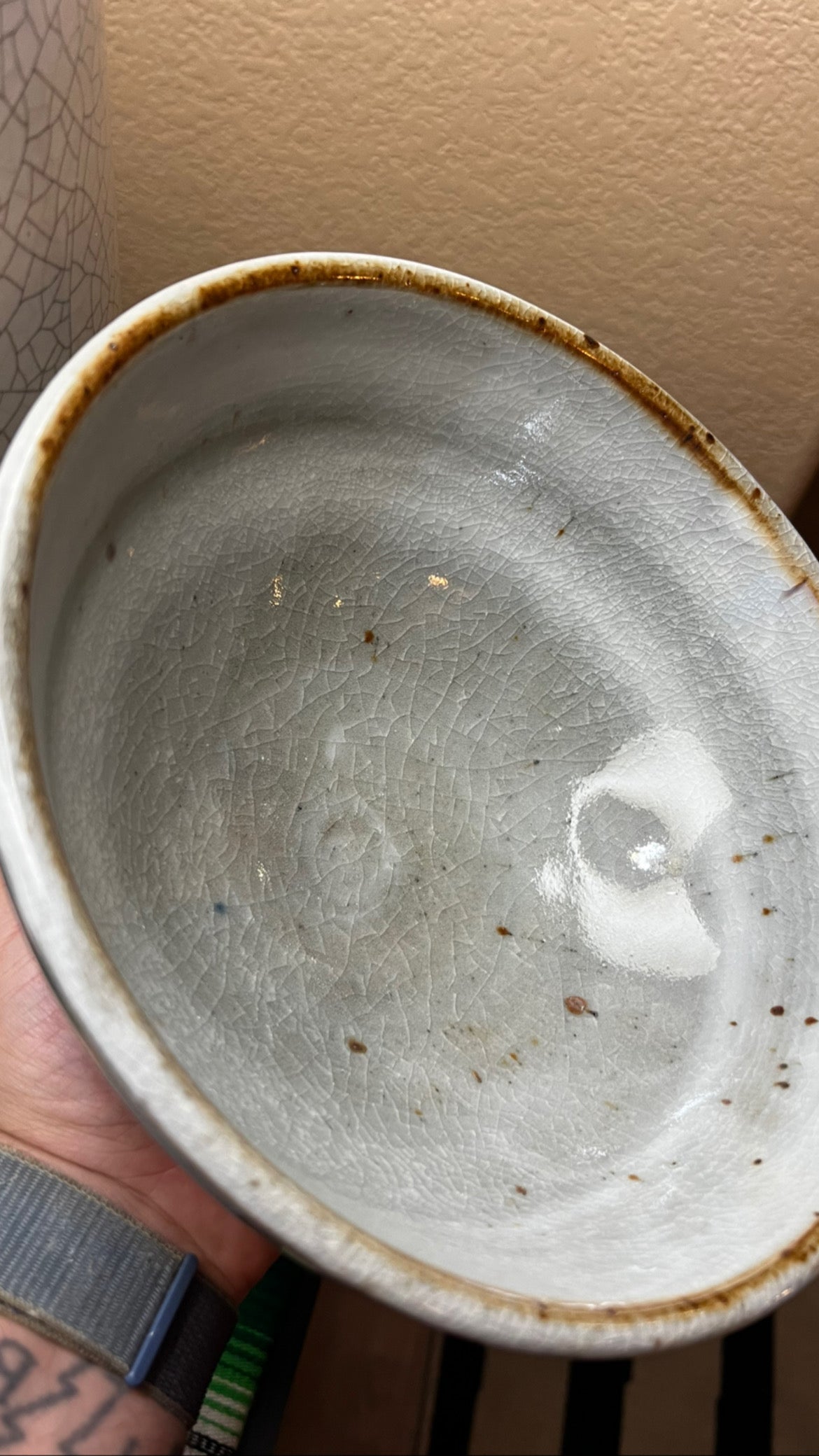 Shino serving bowl